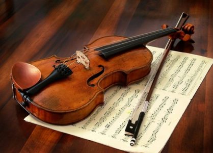 В Англии была найдена украденная скрипка Страдивари